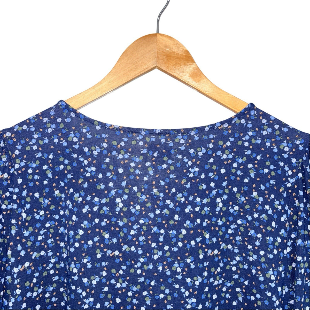 BNWT Lands’ End Women's Med Blouse Top Blue Multi Ditsy Floral Button Up New