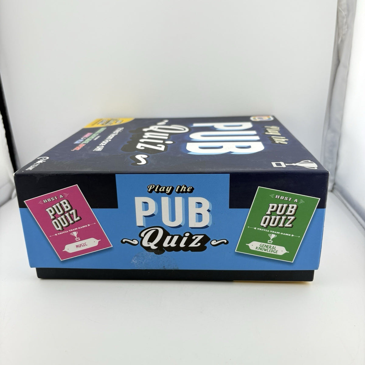 Games Hub Play The Pub Quiz Family Edition Board Game New Open Box