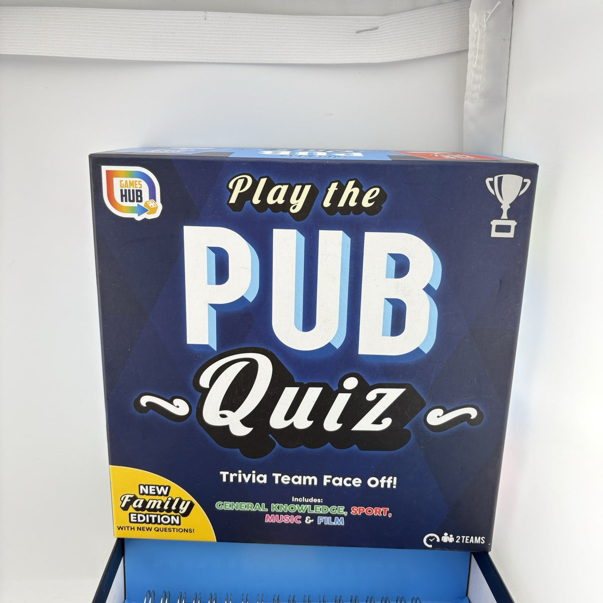Games Hub Play The Pub Quiz Family Edition Board Game New Open Box