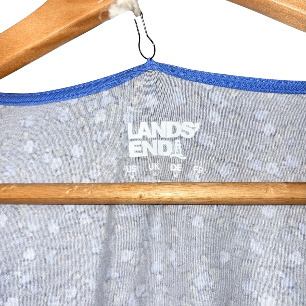 BNWT Lands’ End Women's Med Blouse Top Blue Multi Ditsy Floral Button Up New
